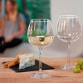 Elegant wine glasses for gifting