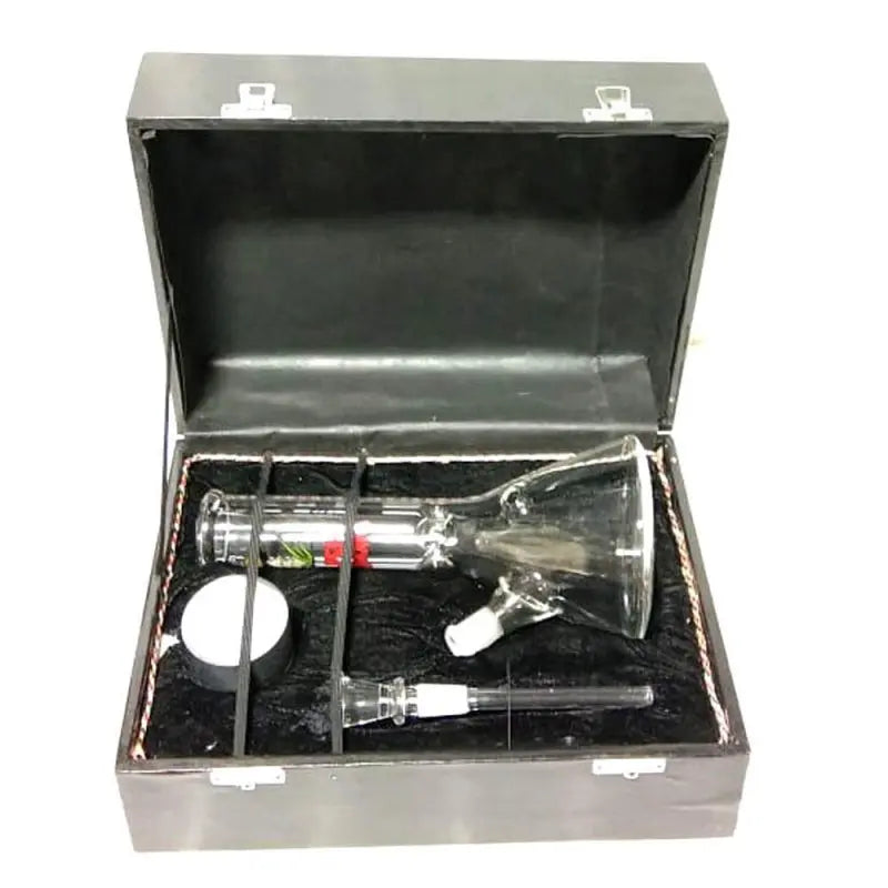 4-part metal herb grinder combo
Bong and crusher combo set
Moksha water bong with honey dust filter grinder